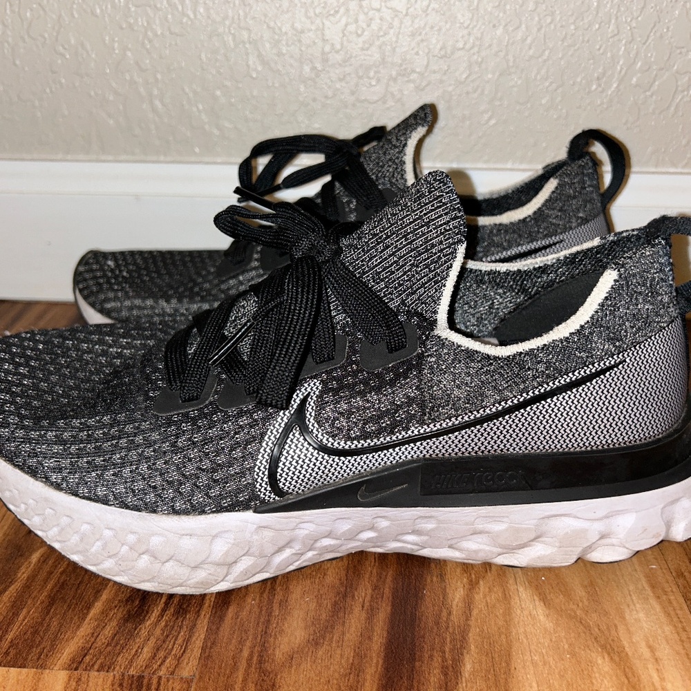 Nike Infinity React - image 1